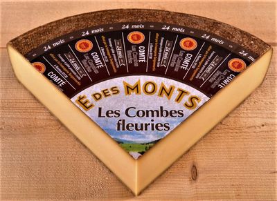 Comté AOP 24 mois Combe Fleurie Noir 2x 1/8 4.75kg, vendu en gros par Auclair Négoce