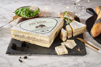 Royal brisures de truffes de la St Jean (3%) 3.8kg, vendu en gros par Auclair Négoce