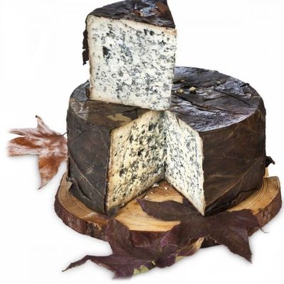 Valdeon IGP bleu de vache et chèvre 2.5kg, vendu en gros par Auclair Négoce