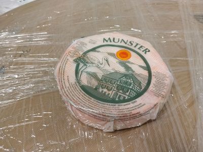 Munster AOP 800g Cigogne, vendu en gros par Auclair Négoce