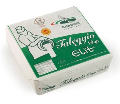 Tallegio DOP 2kg, vendu en gros par Auclair Négoce