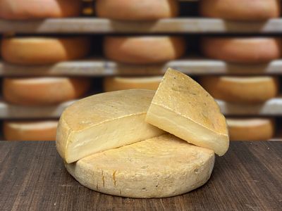 Tomiflette lait cru 800g, vendu en gros par Auclair Négoce