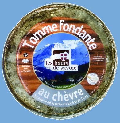 Tomme à la creme de chevre 1.7kg, vendu en gros par Auclair Négoce